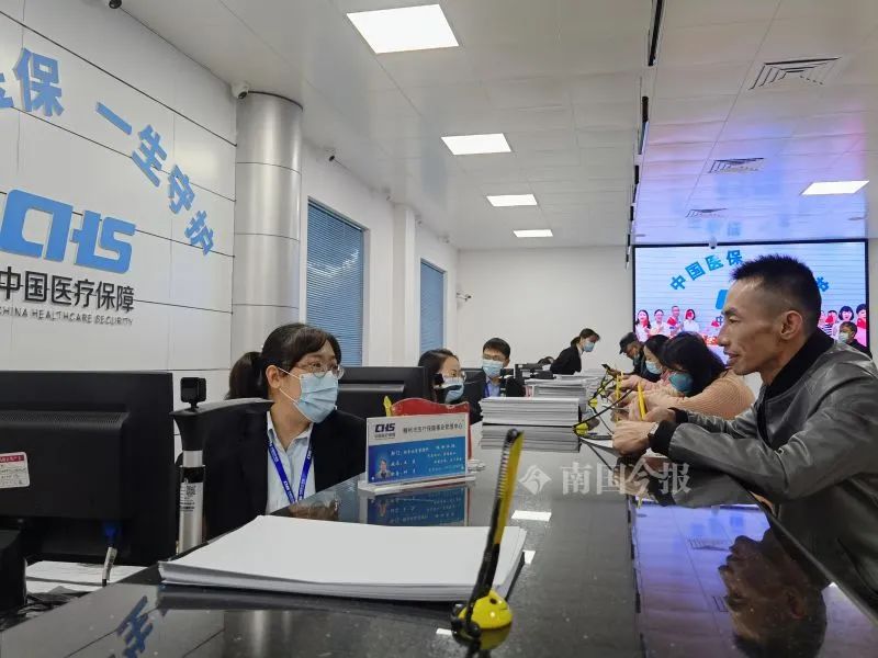 玉溪最新柳州市医保换现金方法分析(最方便真实的玉溪柳州医保卡换现金方法)